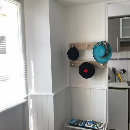 Fishermen's Friend Downtown *