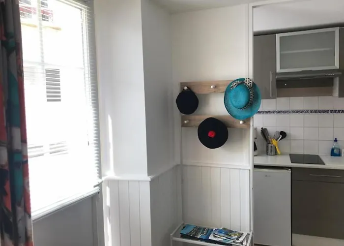 Fishermen's Friend Downtown *